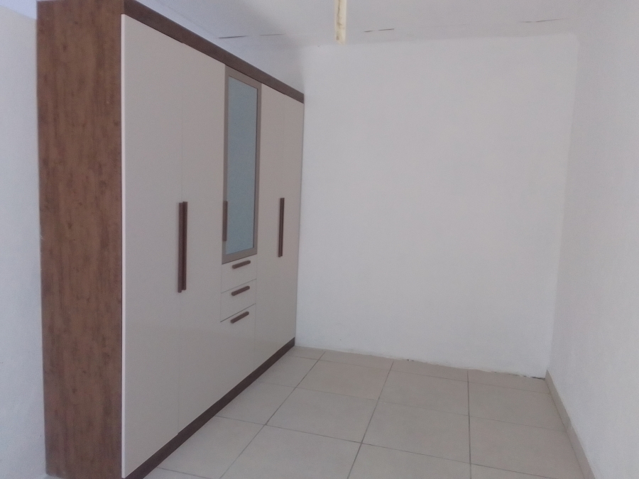To Let 1 Bedroom Property for Rent in Protea Park North West